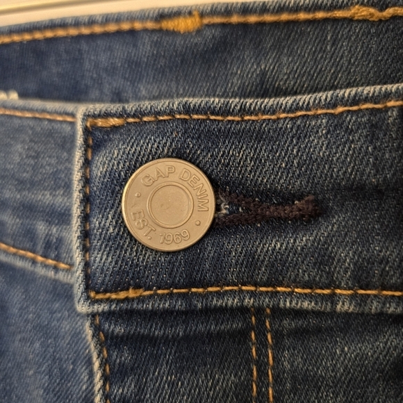 GAP Mid Rise Size 26R Straight Leg Jeans Dark Wash With Flex Waist - Picture 4 of 16